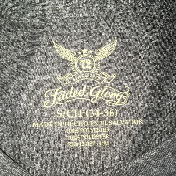 Nice Gray American Shirt Dry Fit Material - Picture 3 of 3